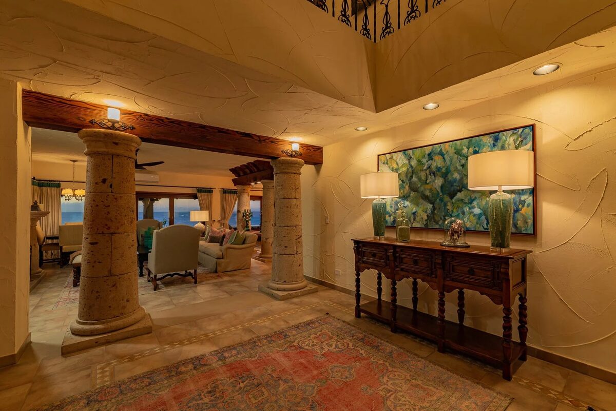 Elegant villa living room with ocean view in the Corridor