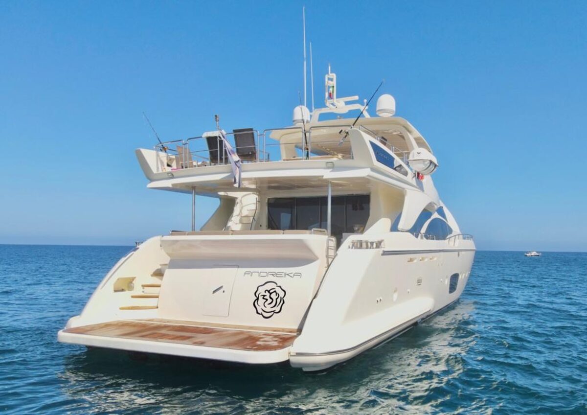 Andreika, a Motor yacht charter yacht in Cabo San Lucas